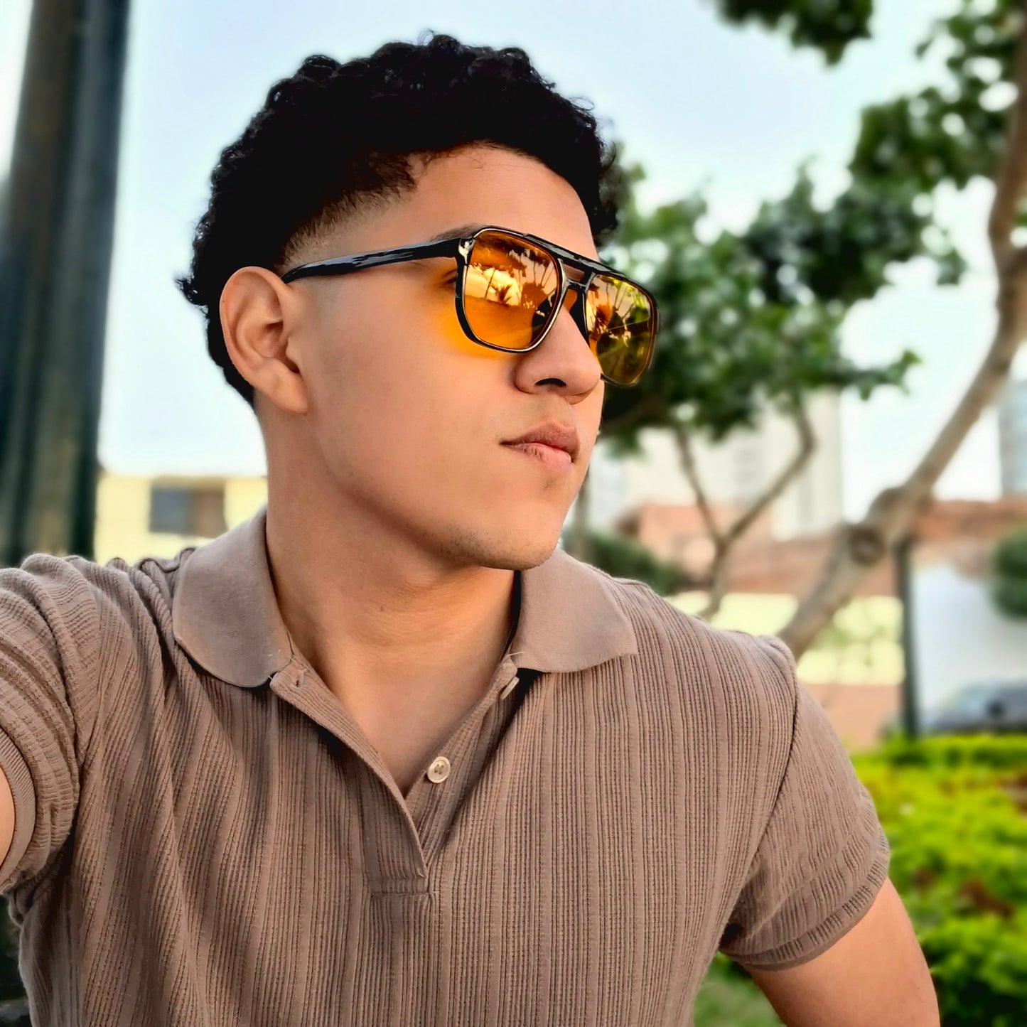 PILOT 🟡🟠 (puesto se ve naranja por contraste)